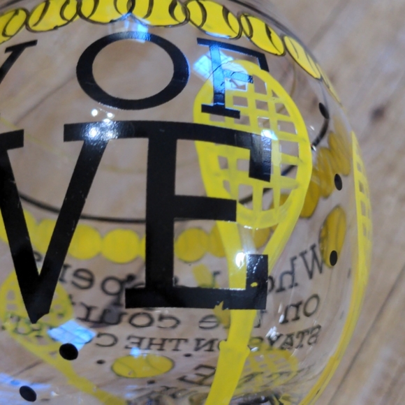 Tennis Wine Glass - Picture 8 of 8